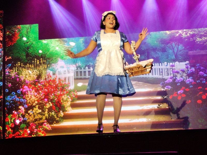 Alice in Paradise (2)