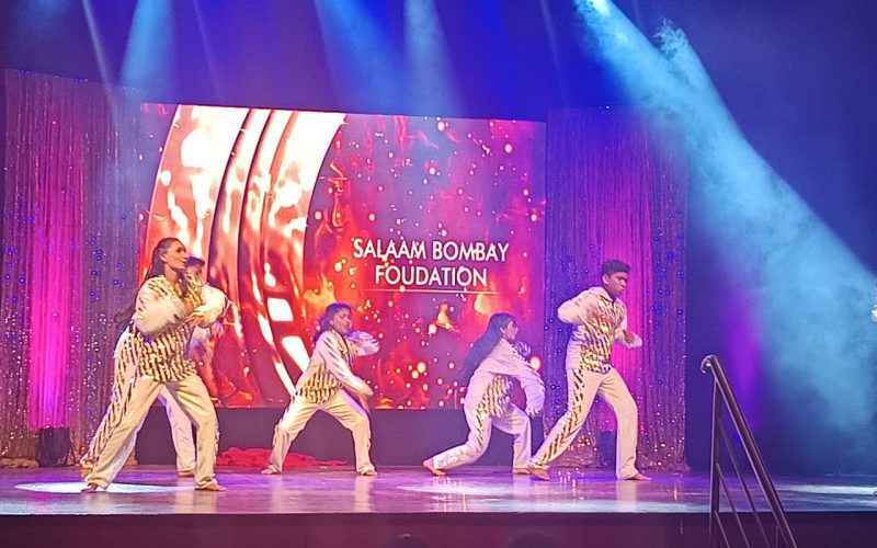 Create trophy for artistic excellence (5)