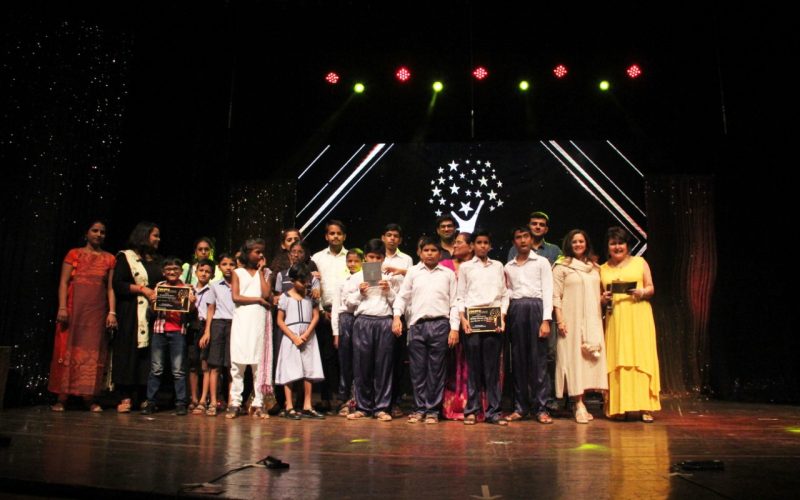 Create trophy for artistic excellence (5)